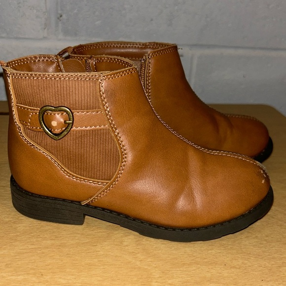 Carters Faux Leather Chelsea Boots (size 12) - Picture 2 of 5